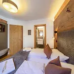 Chalé With Sauna, Neukirchen *
