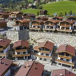 With Sauna, Neukirchen Chalé