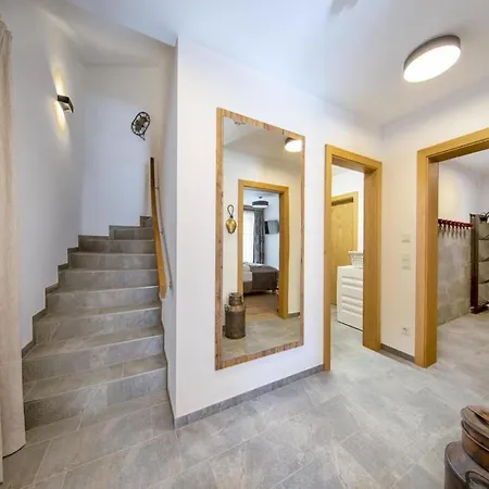 In Neukirchen With Sauna Alpstuga *