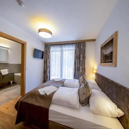 Alpstuga In Neukirchen With Sauna Neukirchen am Großvenediger