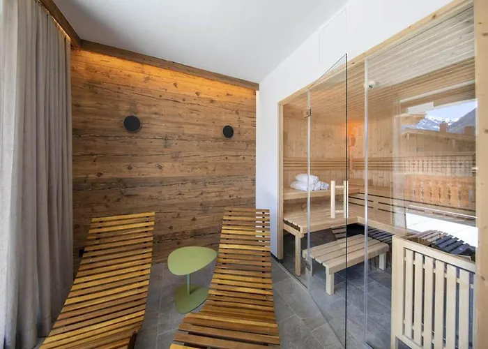 木屋 In Neukirchen With Sauna *